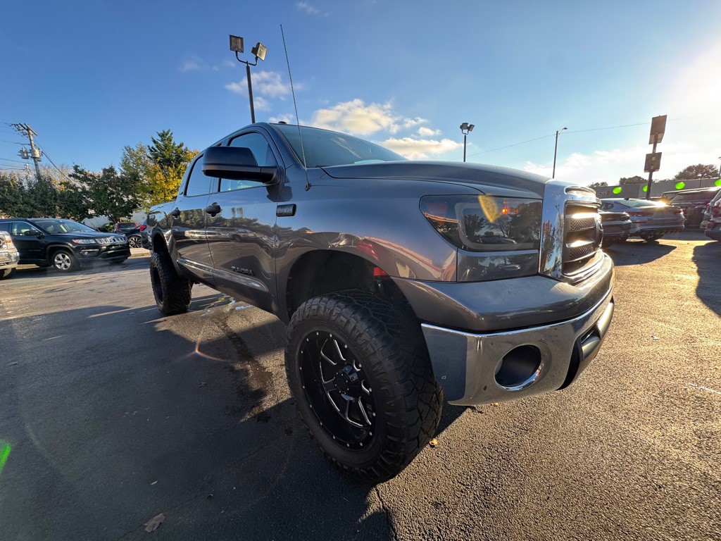 2011 Toyota Tundra Image 3