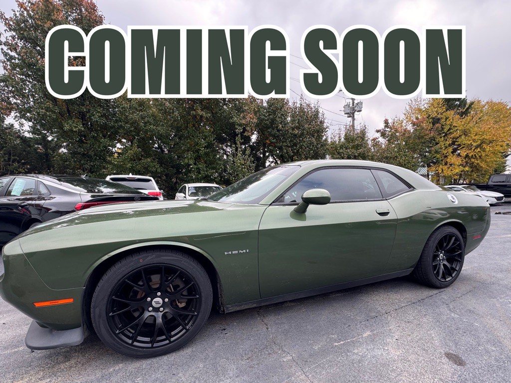2021 Dodge Challenger Image 1