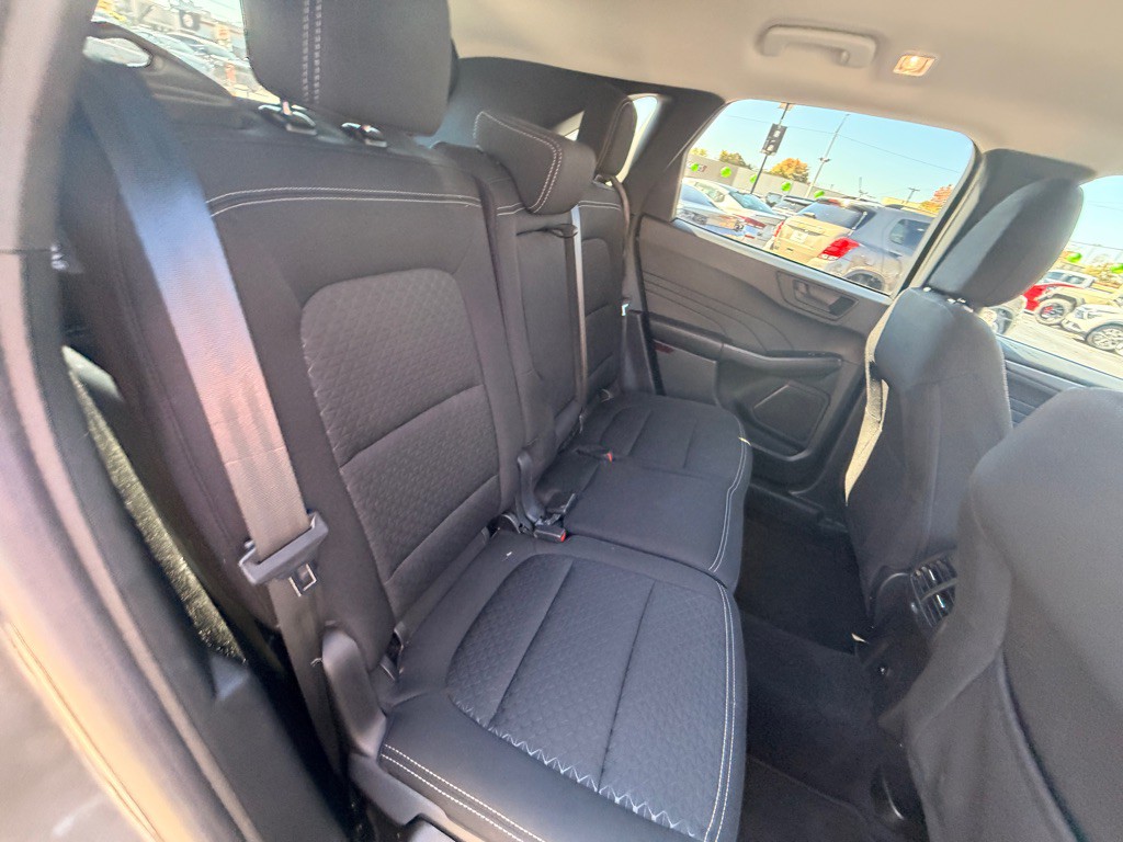 2025 Ford Escape Image 6