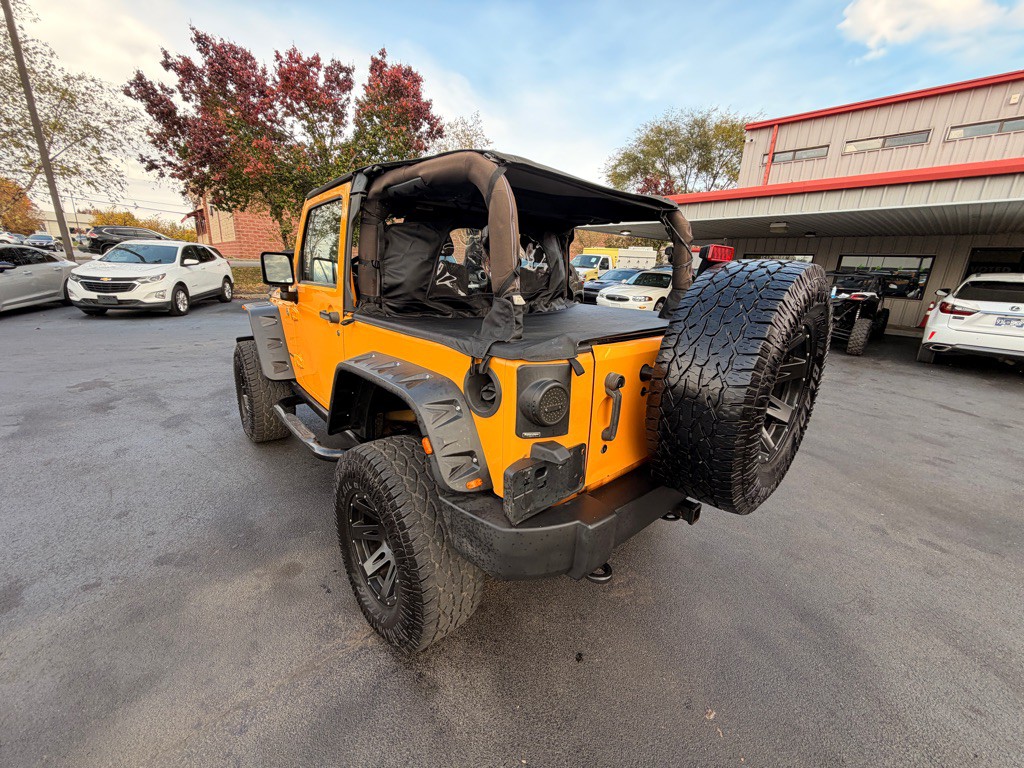 2012 Jeep Wrangler Image 5