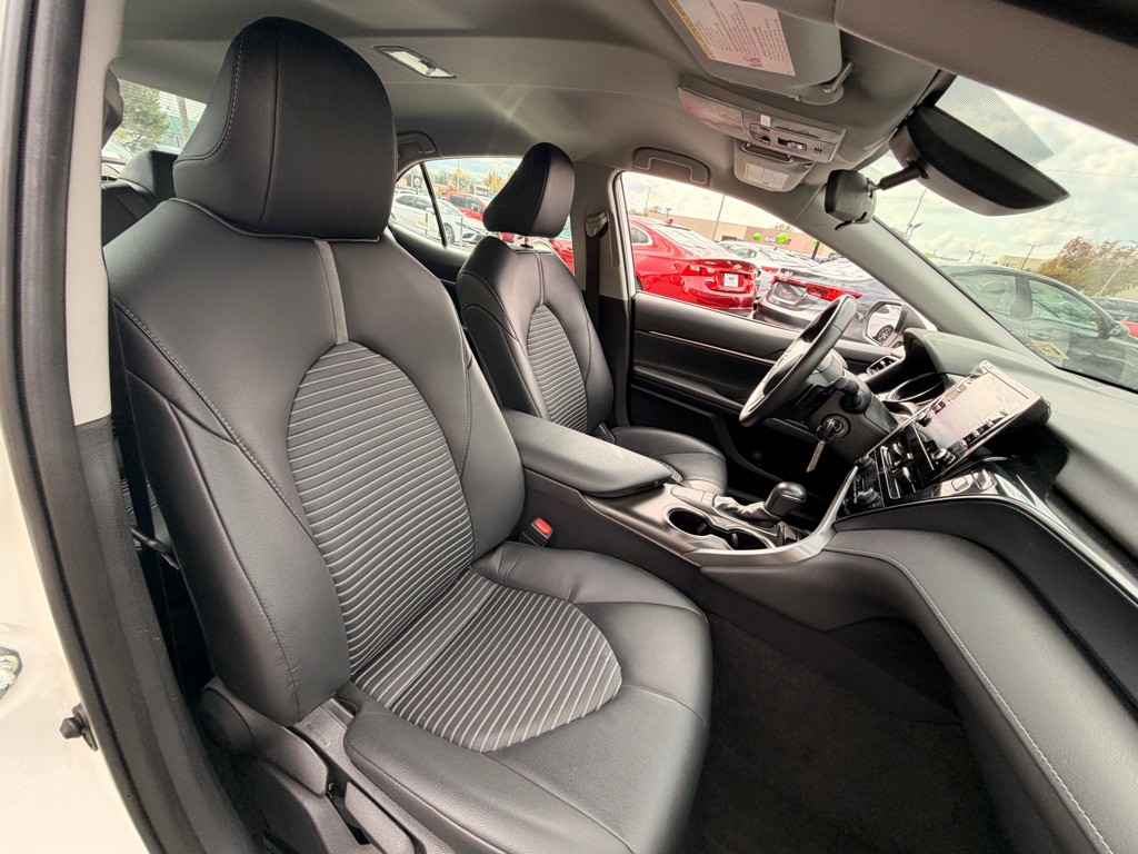 2024 Toyota Camry Image 7