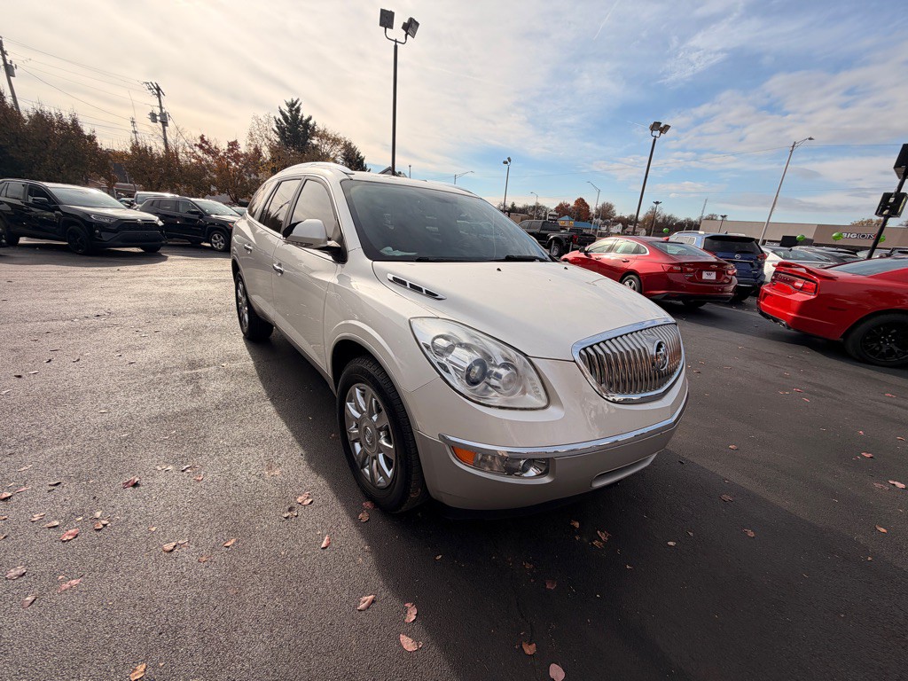 2011 Buick Enclave Image 3