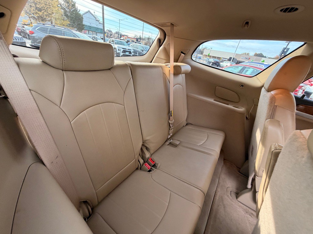 2011 Buick Enclave Image 5