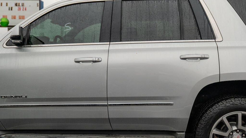 2015 GMC Yukon Image 3