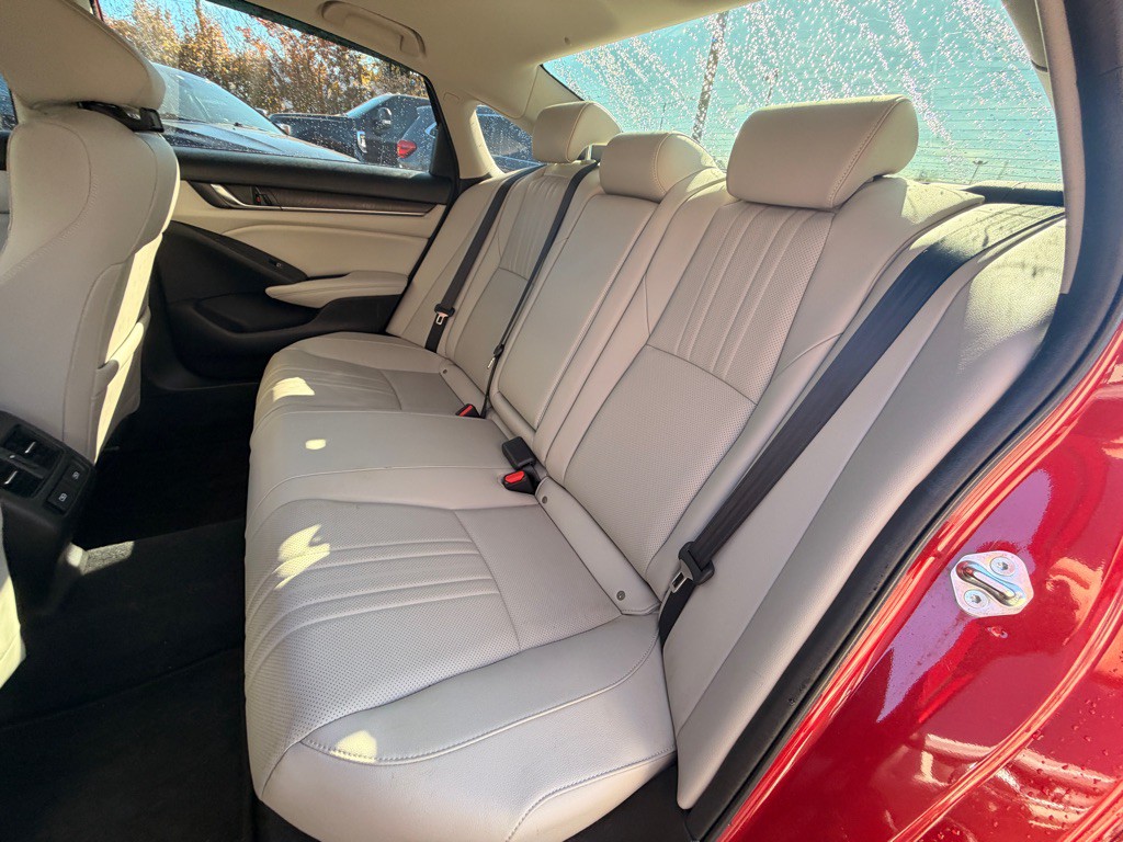 2021 Honda Accord Image 6
