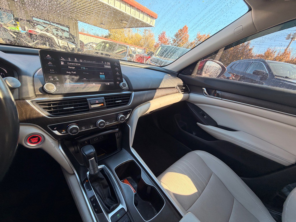 2021 Honda Accord Image 9