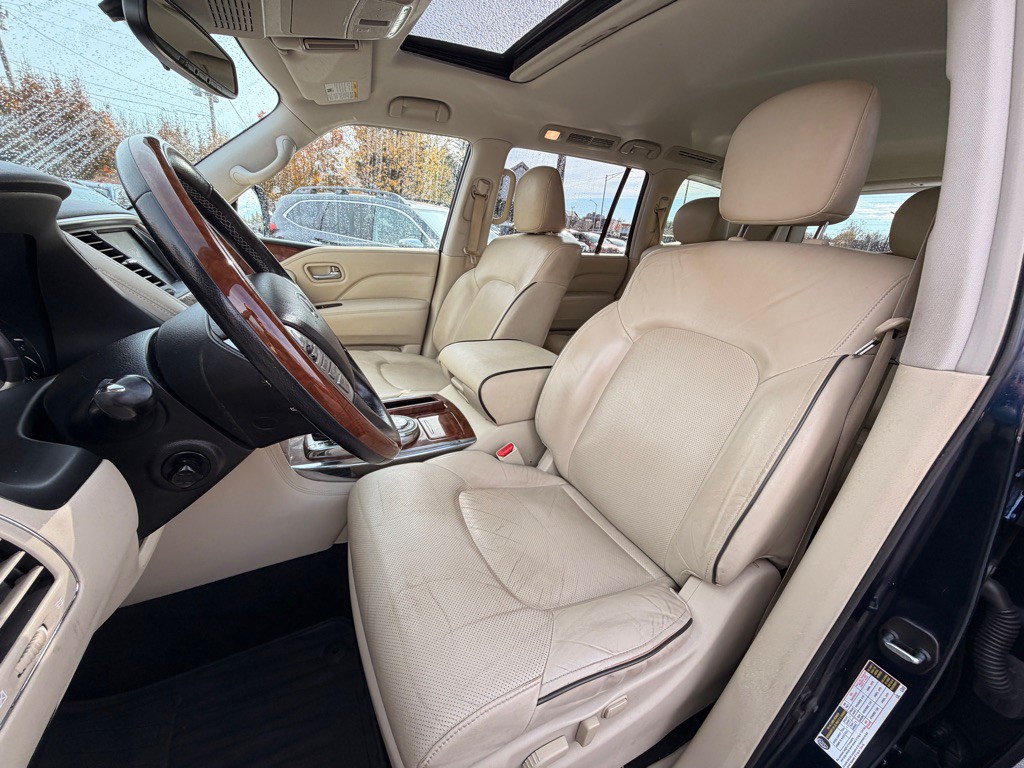 2019 INFINITI QX80 Image 9