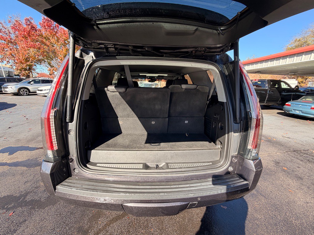 2018 Cadillac Escalade Image 5