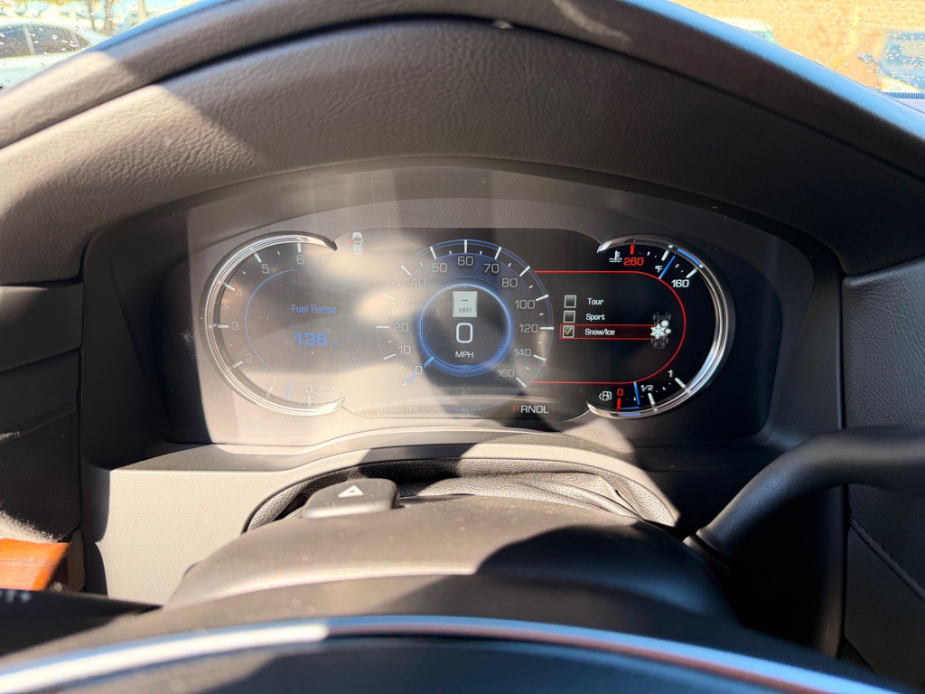 2018 Cadillac Escalade Image 12