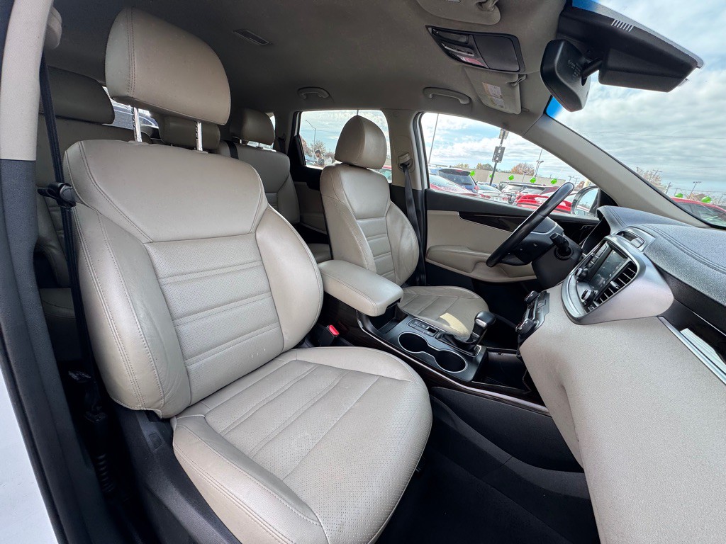 2019 Kia Sorento Image 4