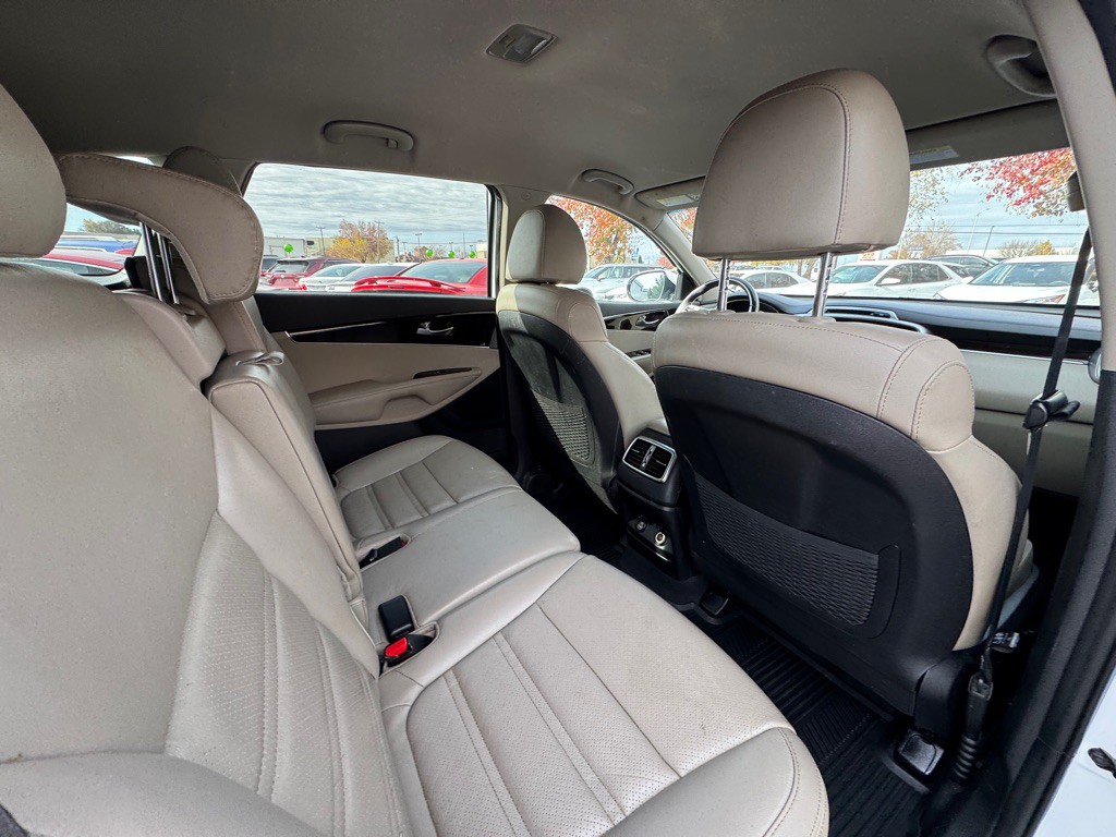 2019 Kia Sorento Image 6