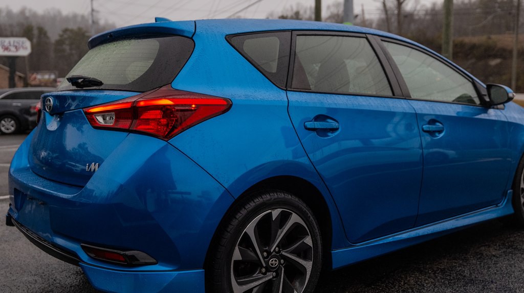 2016 Toyota Corolla Image 6