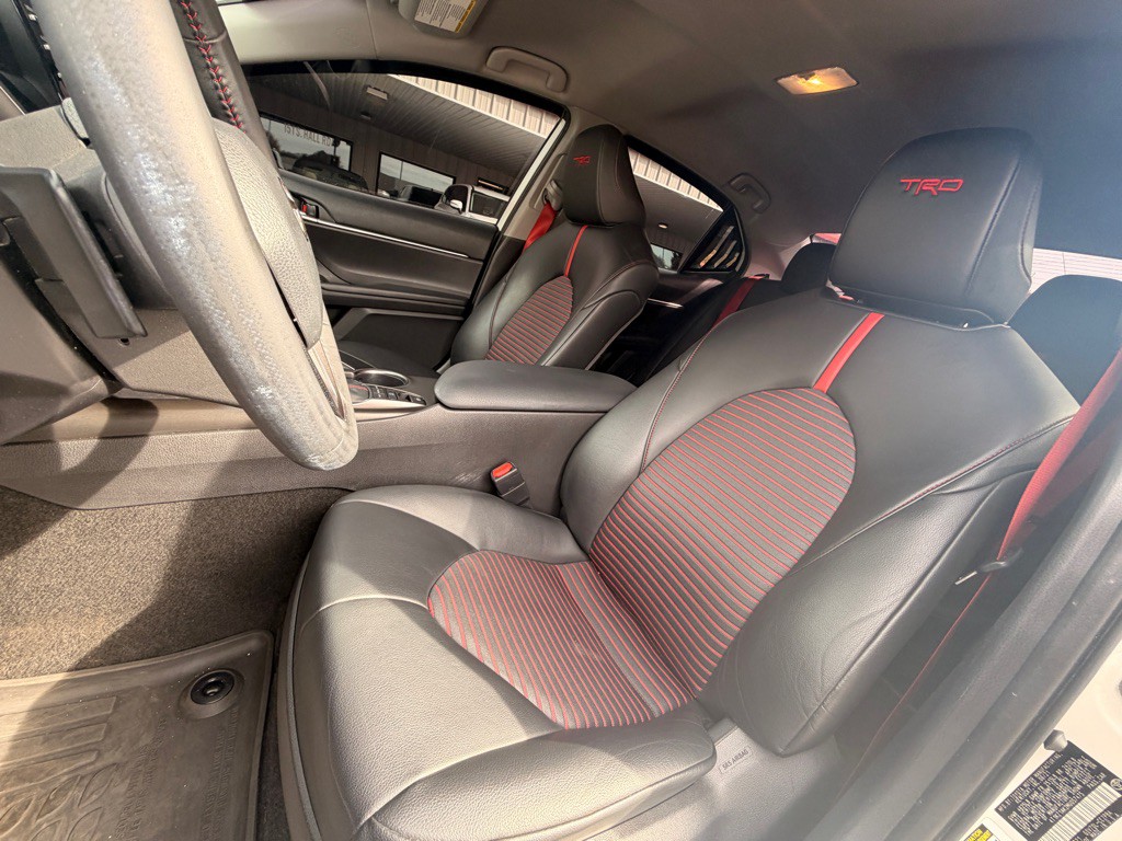 2021 Toyota Camry Image 4