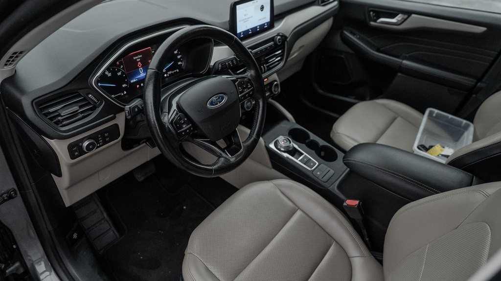 2021 Ford Escape Image 9