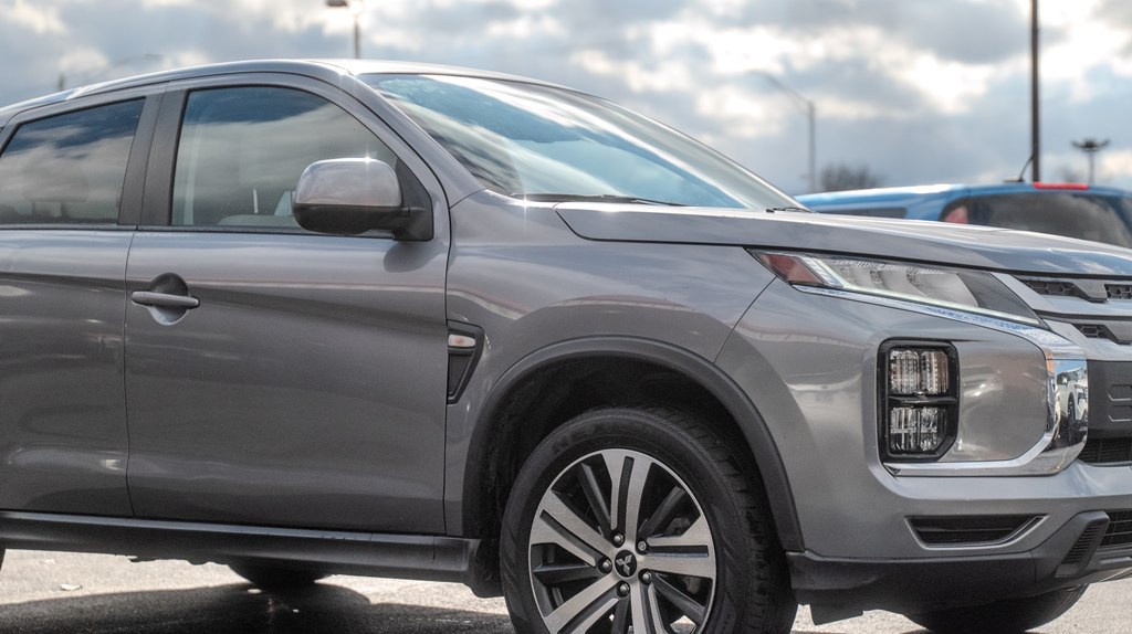 2021 Mitsubishi Outlander Image 8