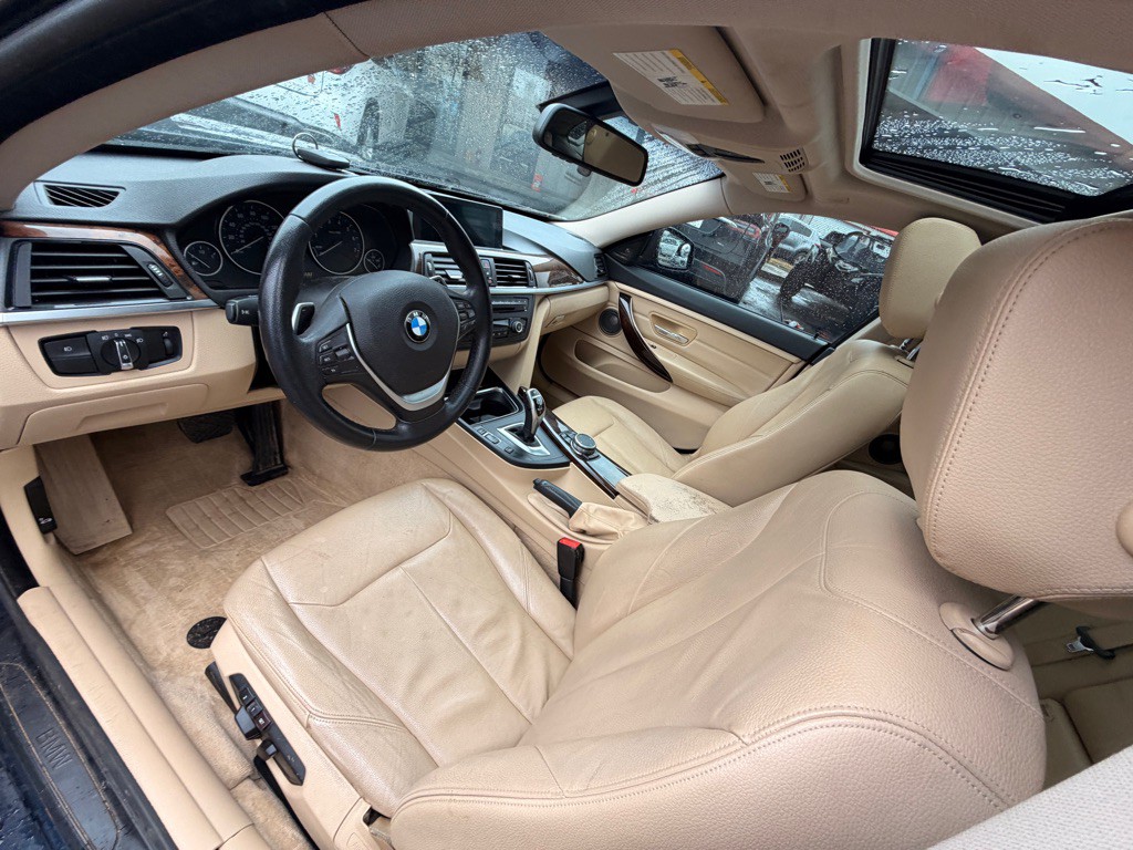 2015 BMW 4 Series Image 9