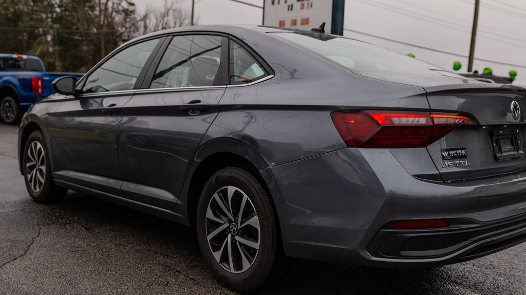 2024 Volkswagen Jetta Image 4