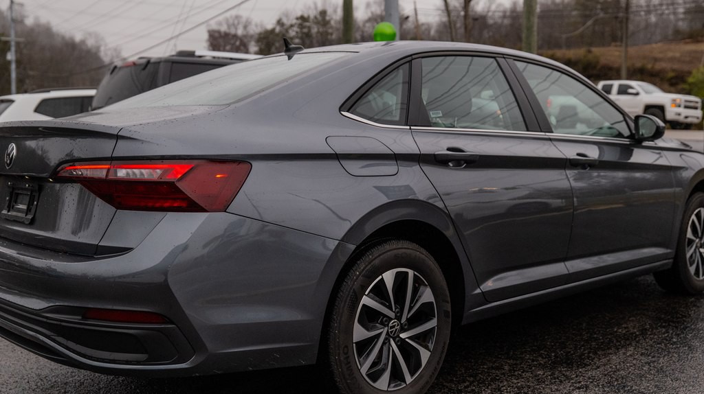 2024 Volkswagen Jetta Image 6