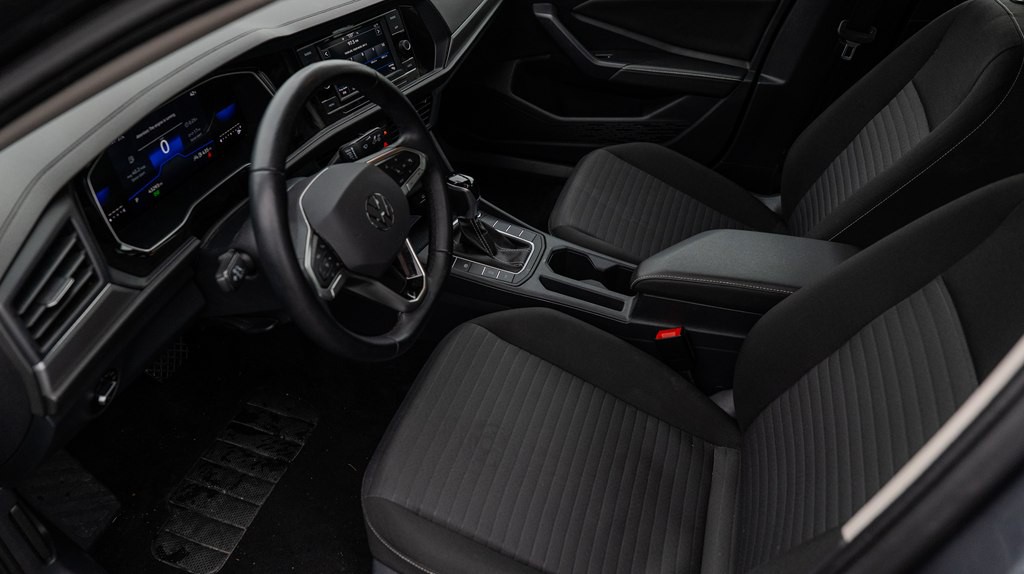 2024 Volkswagen Jetta Image 9