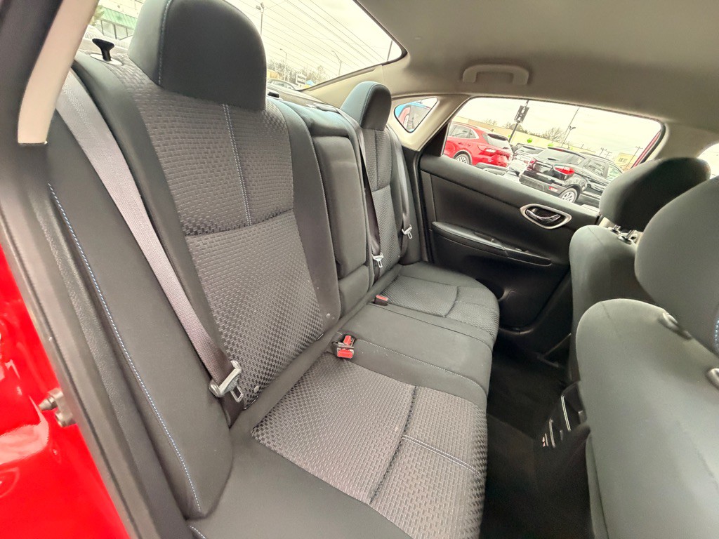 2019 Nissan Sentra Image 6