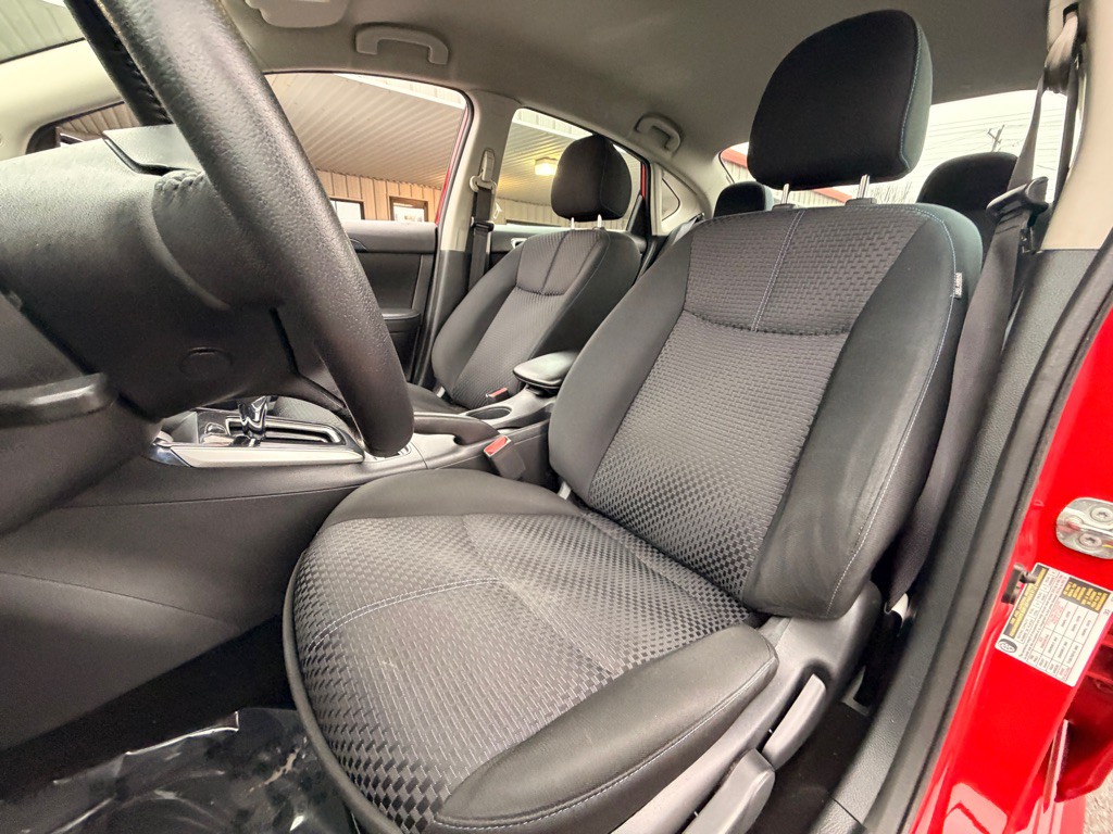 2019 Nissan Sentra Image 8