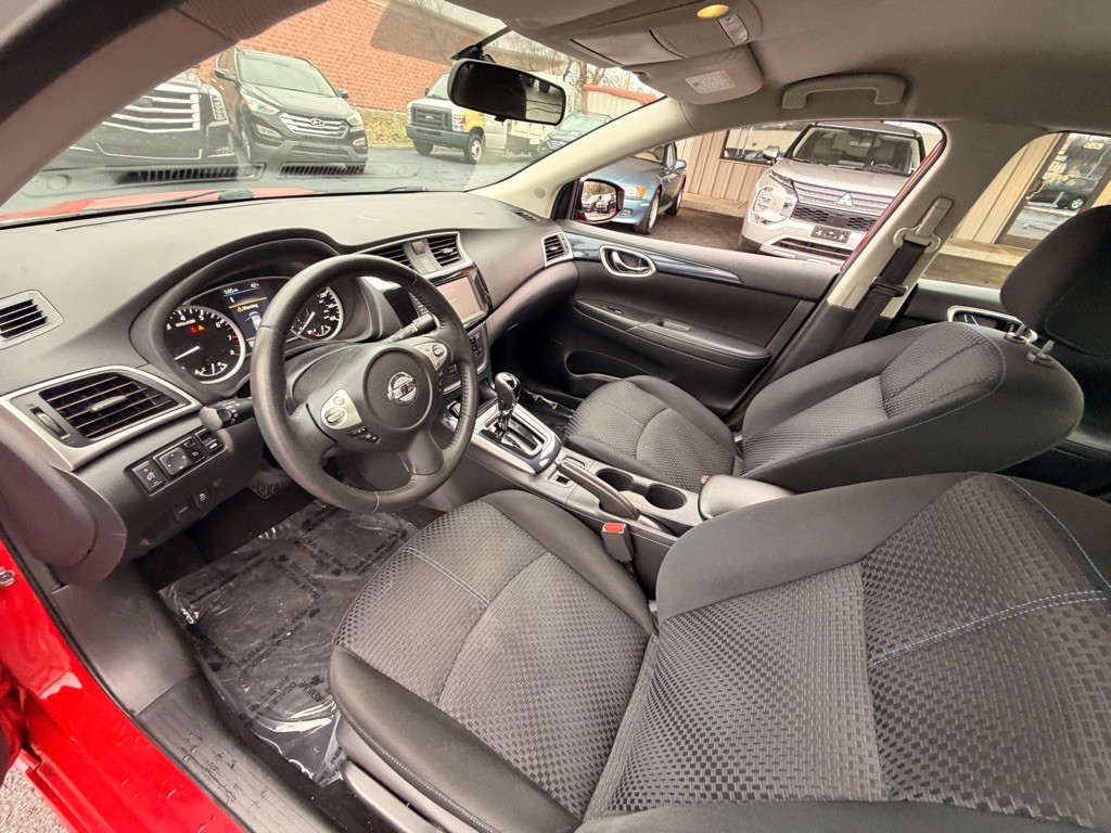 2019 Nissan Sentra Image 9