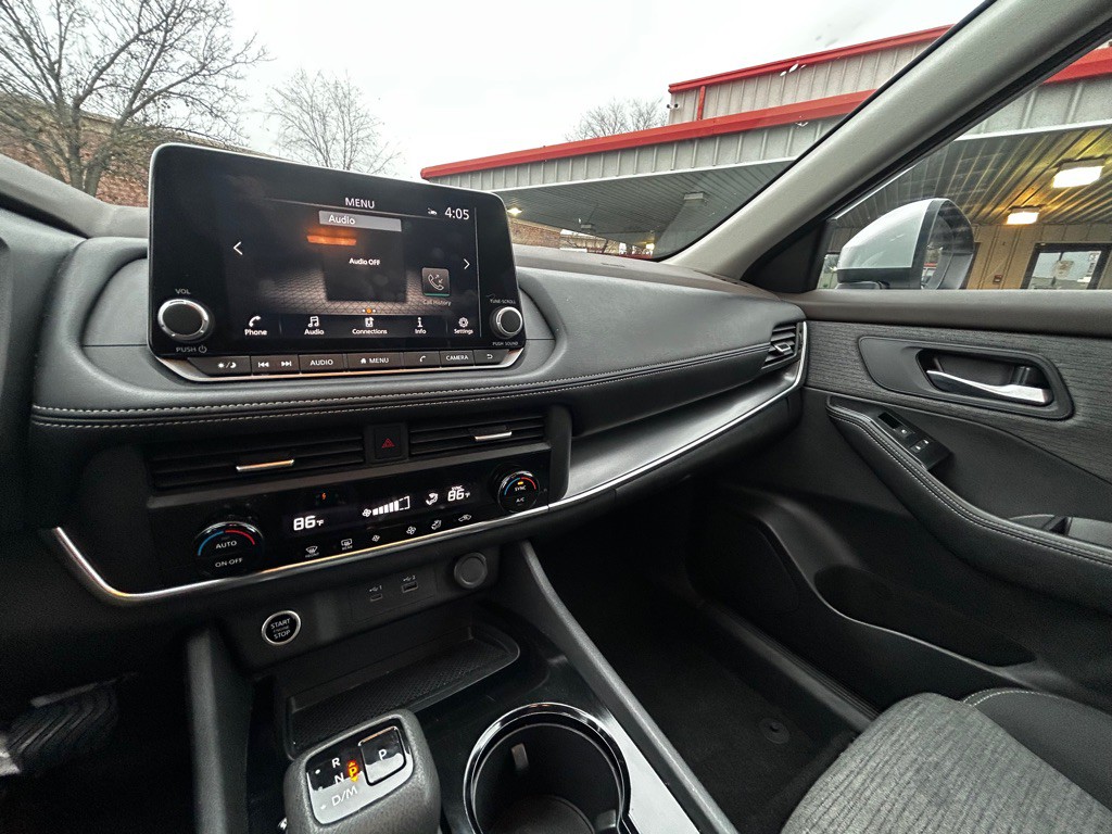 2023 Nissan Rogue Image 11