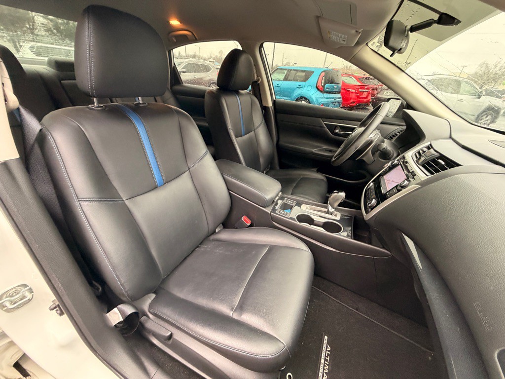 2018 Nissan Altima Image 7