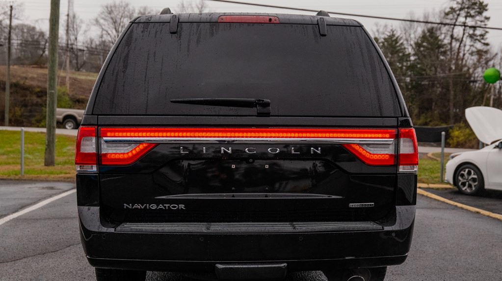 2015 Lincoln Navigator Image 5