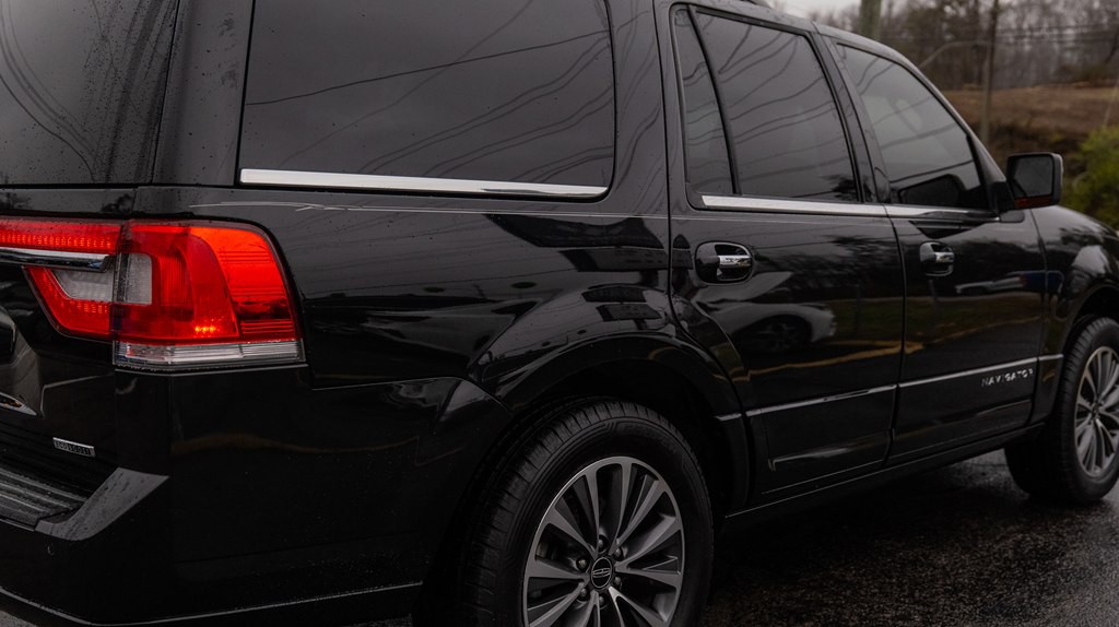 2015 Lincoln Navigator Image 6