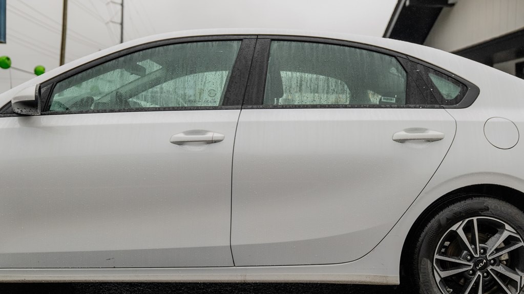 2024 Kia Forte Image 3