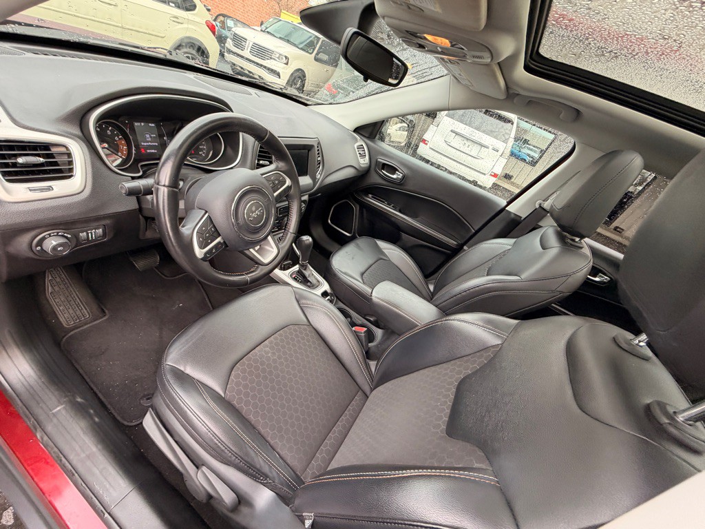 2020 Jeep Compass Image 9