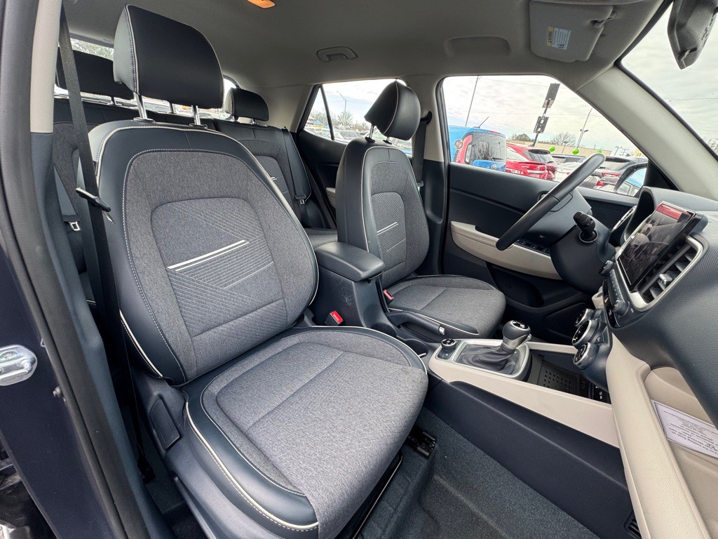 2024 Hyundai Venue Image 11