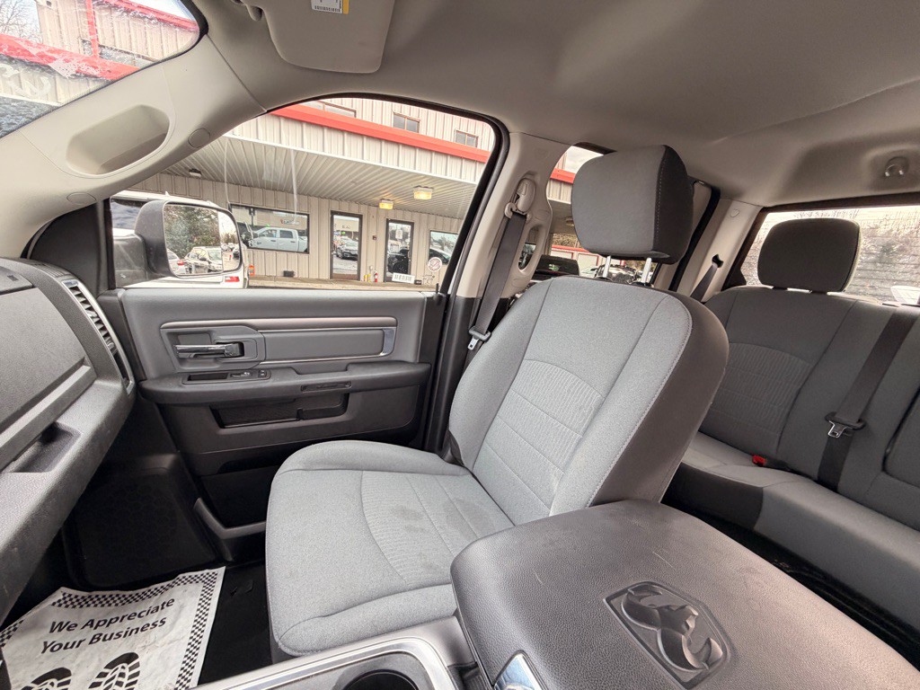 2023 RAM 1500 Image 7