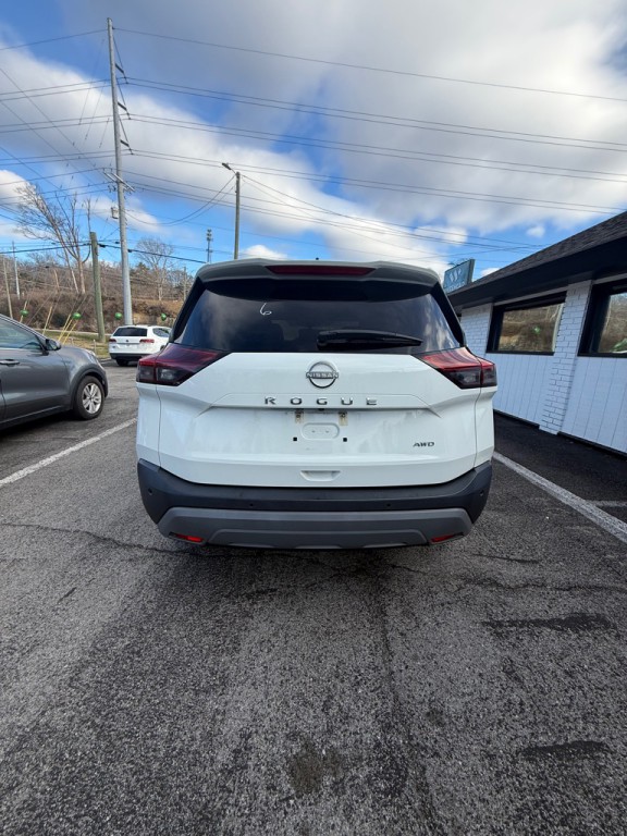 2023 Nissan Rogue Image 3
