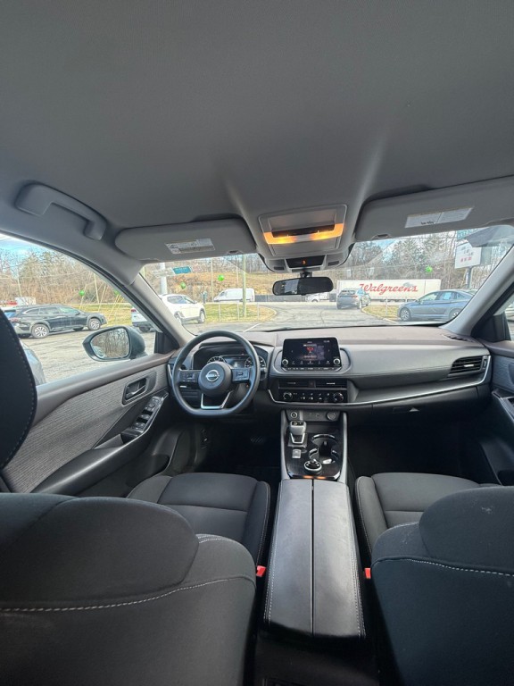 2023 Nissan Rogue Image 11