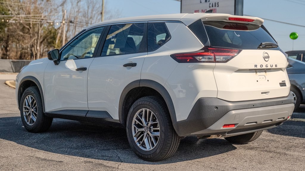 2023 Nissan Rogue Image 18