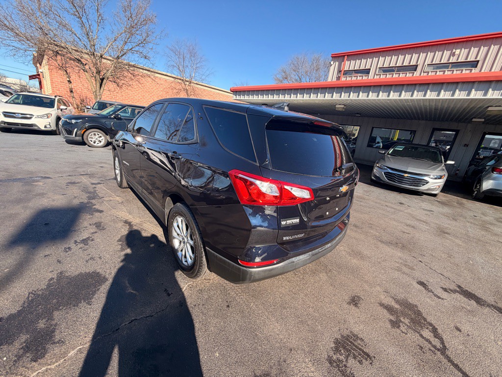 2021 Chevrolet Equinox Image 3