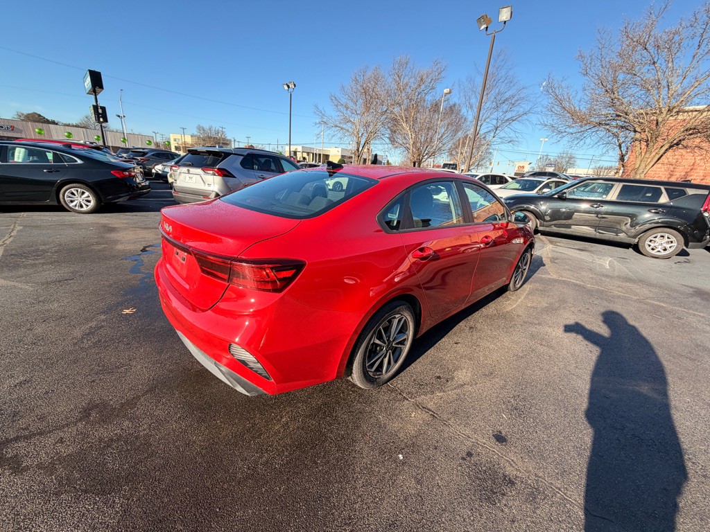 2024 Kia Forte Image 3