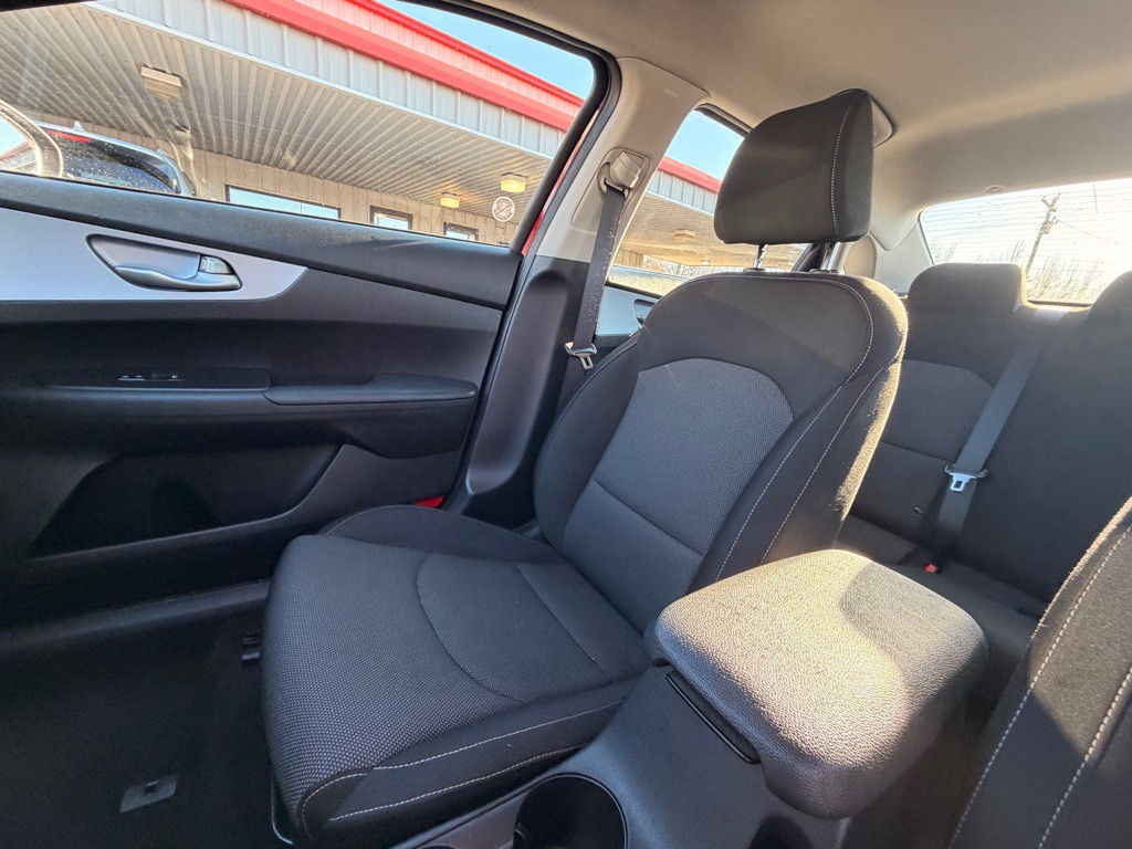 2024 Kia Forte Image 8