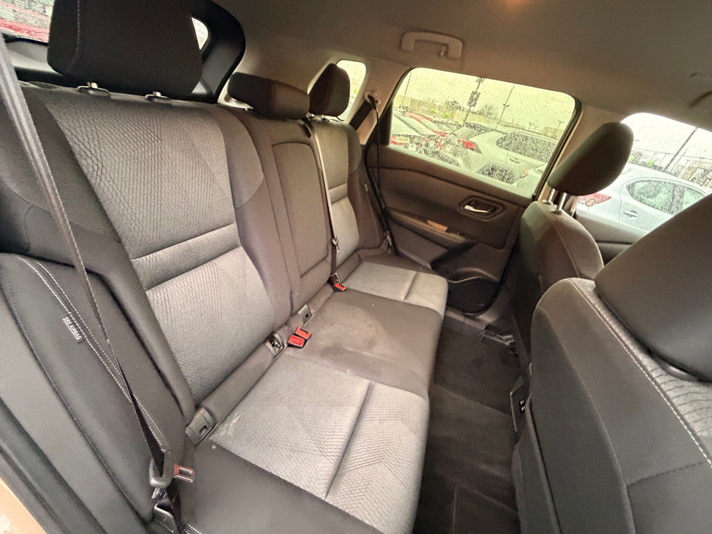 2024 Nissan Rogue Image 8