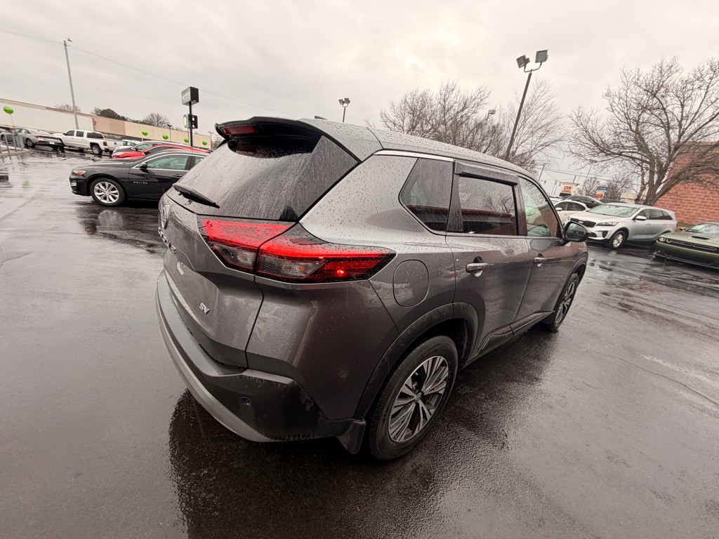 2023 Nissan Rogue Image 3