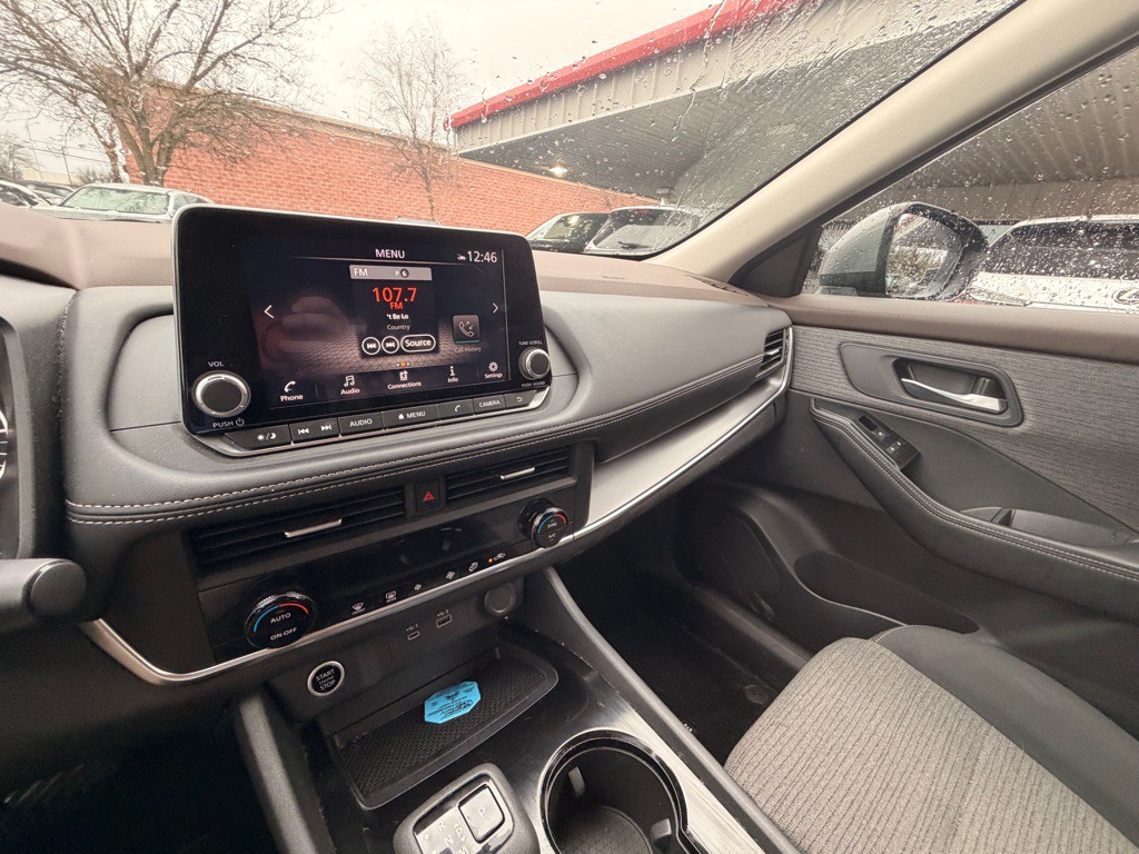 2023 Nissan Rogue Image 10