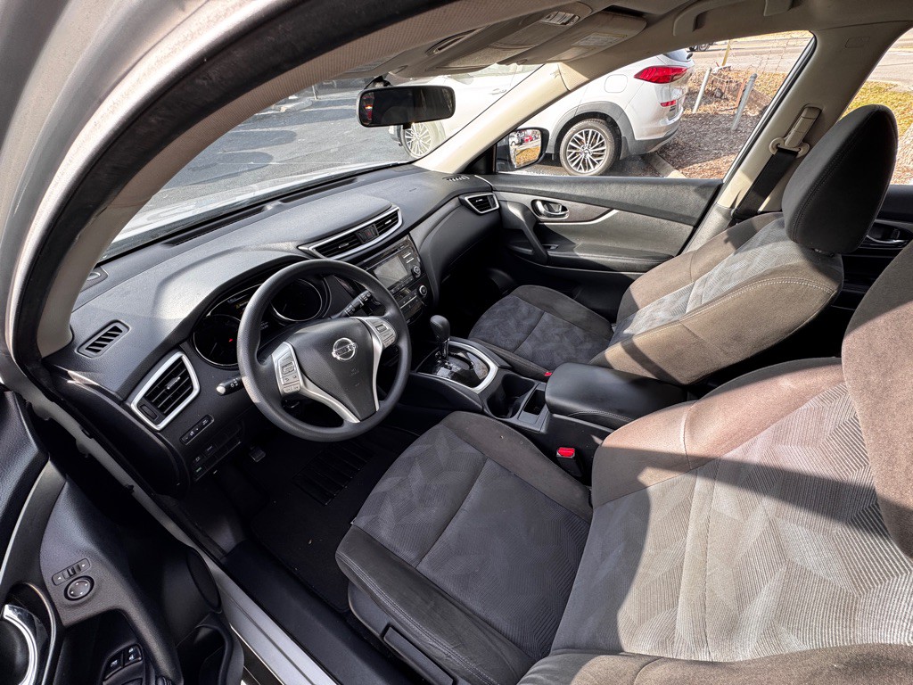 2015 Nissan Rogue Image 5