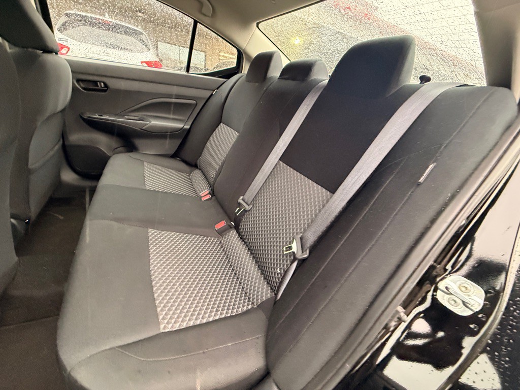 2024 Nissan Versa Image 7