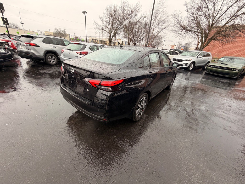 2024 Nissan Versa Image 12