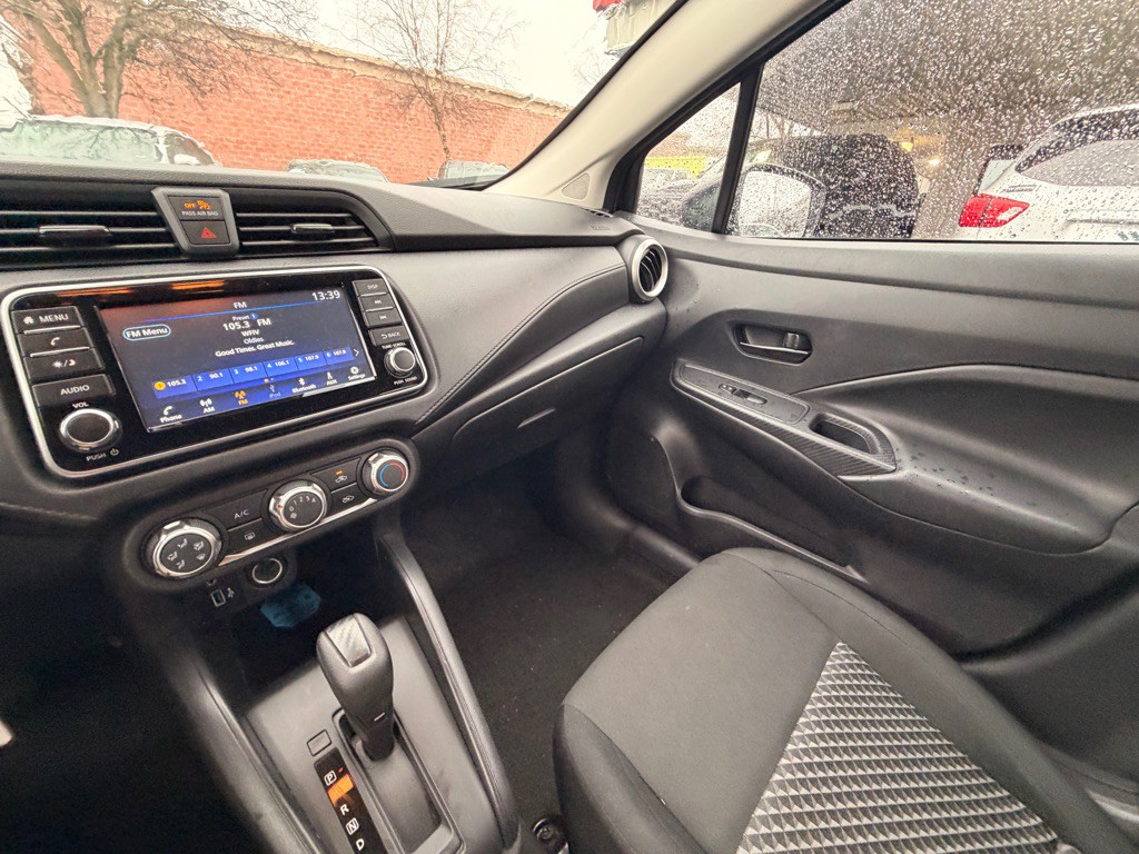 2024 Nissan Versa Image 17
