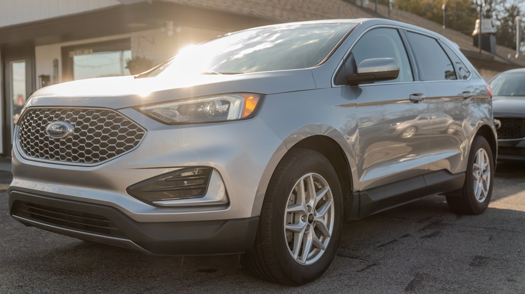 2024 Ford Edge Image 2