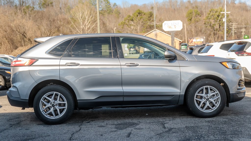 2024 Ford Edge Image 7