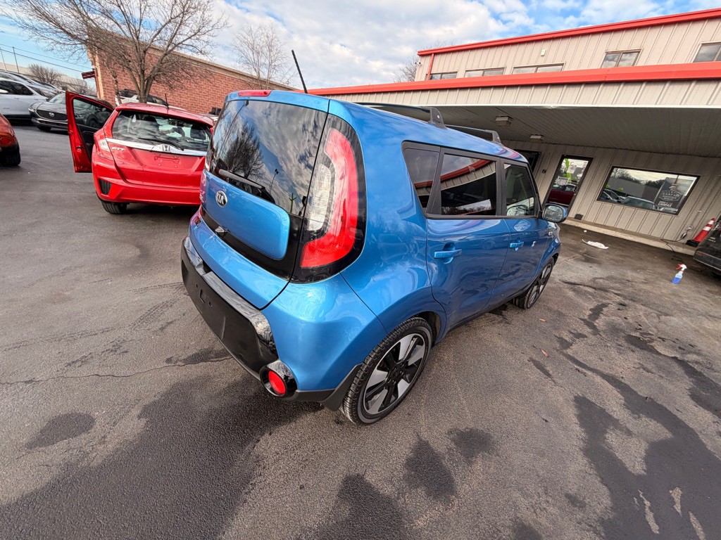 2016 Kia Soul Image 3